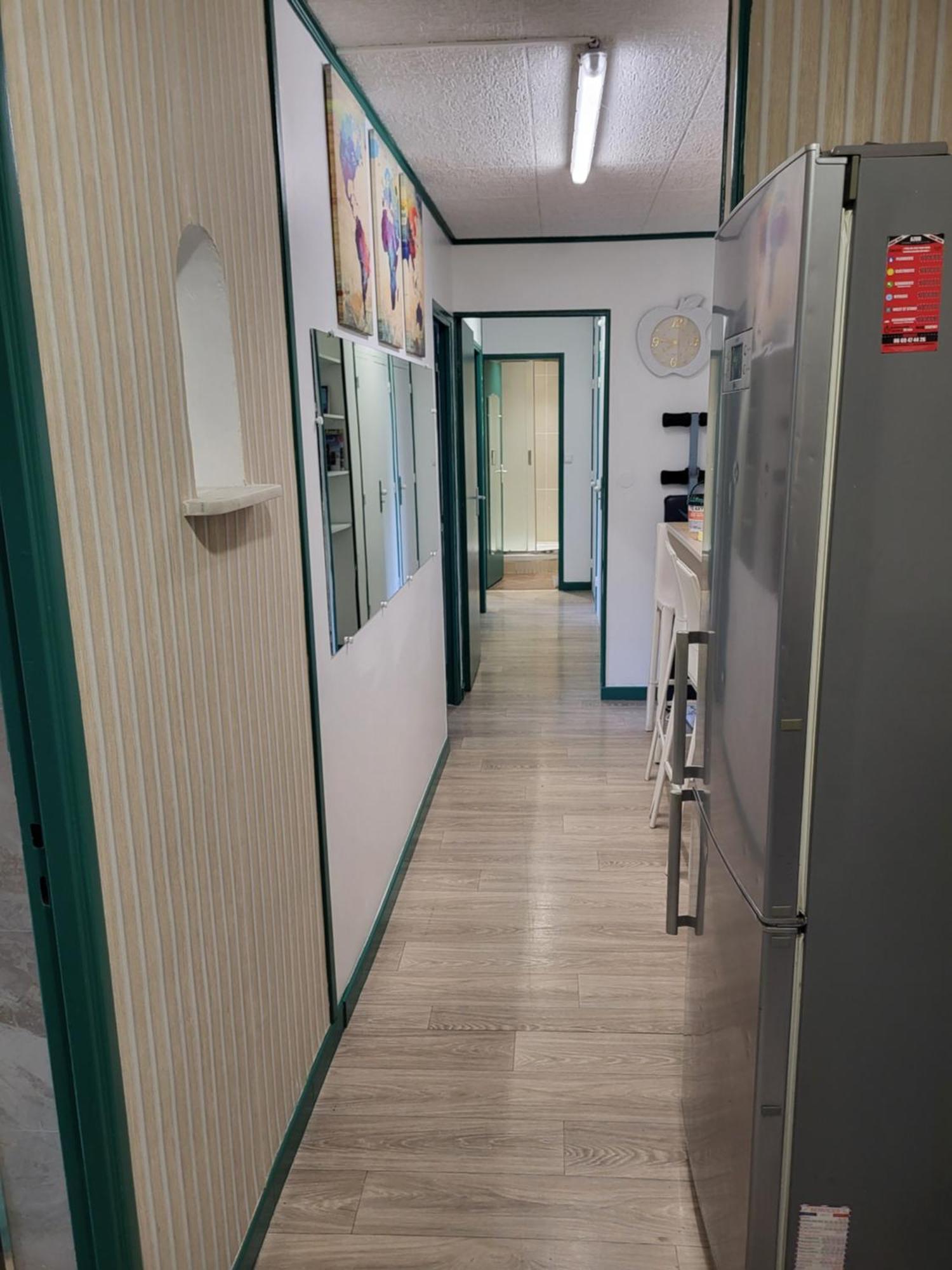 Private Room-2 In Hannana Apartment- 2 Min Walk To Tram 12 Min To Nice Train Station 15 Min To Massena Place Exteriör bild