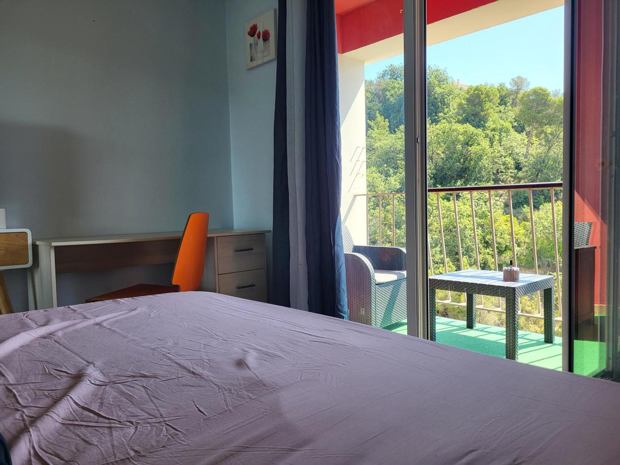 Private Room-2 In Hannana Apartment- 2 Min Walk To Tram 12 Min To Nice Train Station 15 Min To Massena Place Exteriör bild