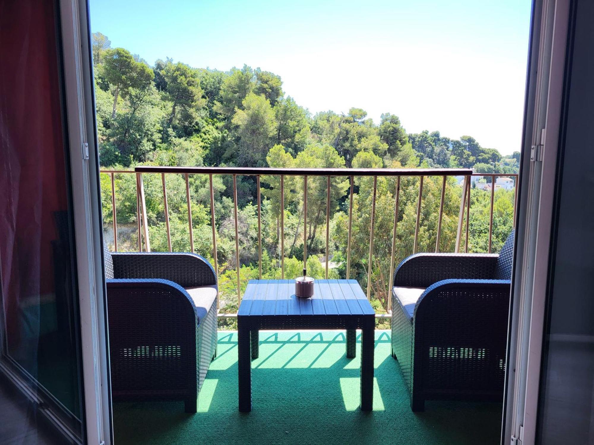 Private Room-2 In Hannana Apartment- 2 Min Walk To Tram 12 Min To Nice Train Station 15 Min To Massena Place Exteriör bild